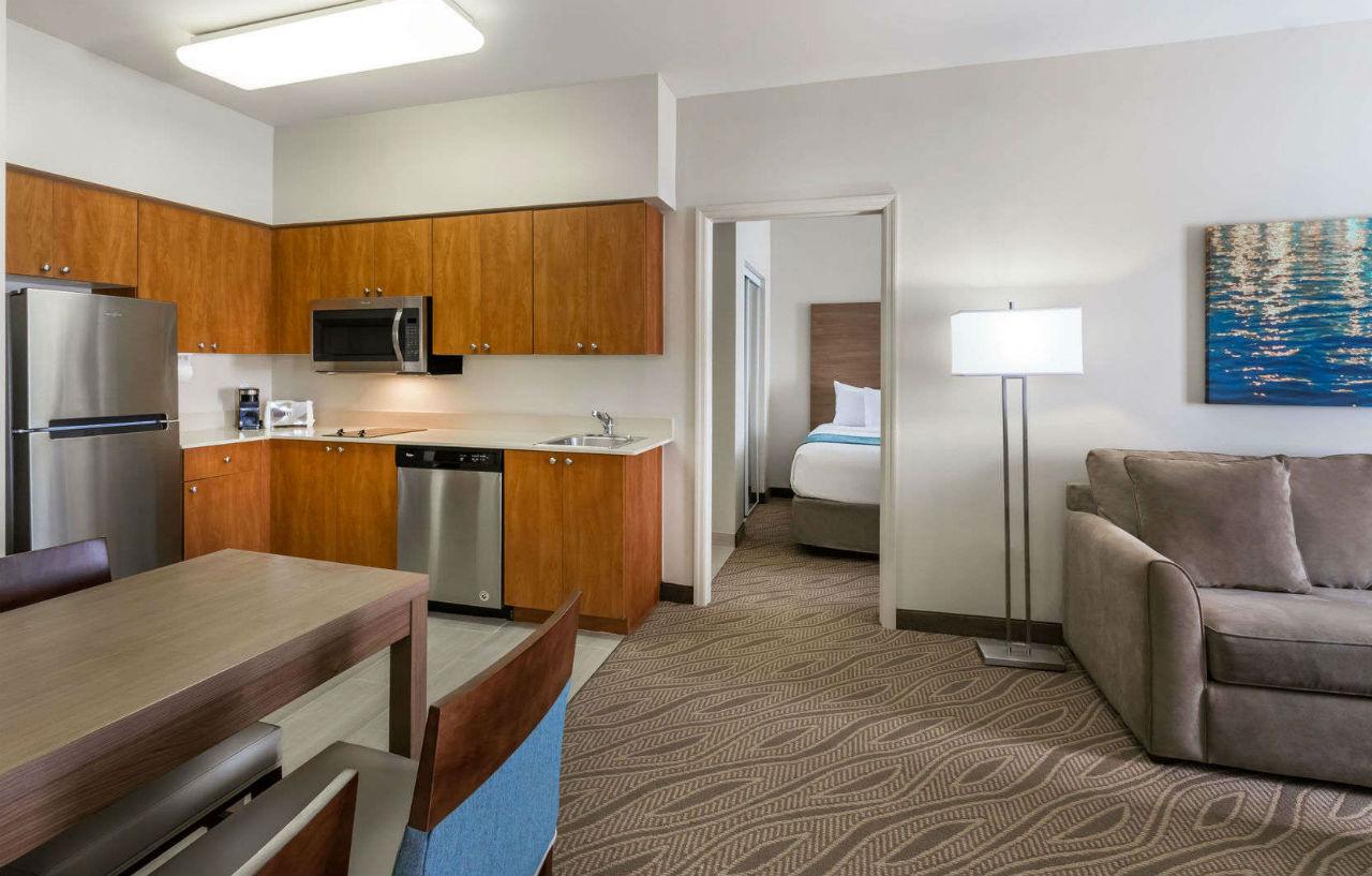 Hawthorn Extended Stay By Wyndham Naples Exterior photo