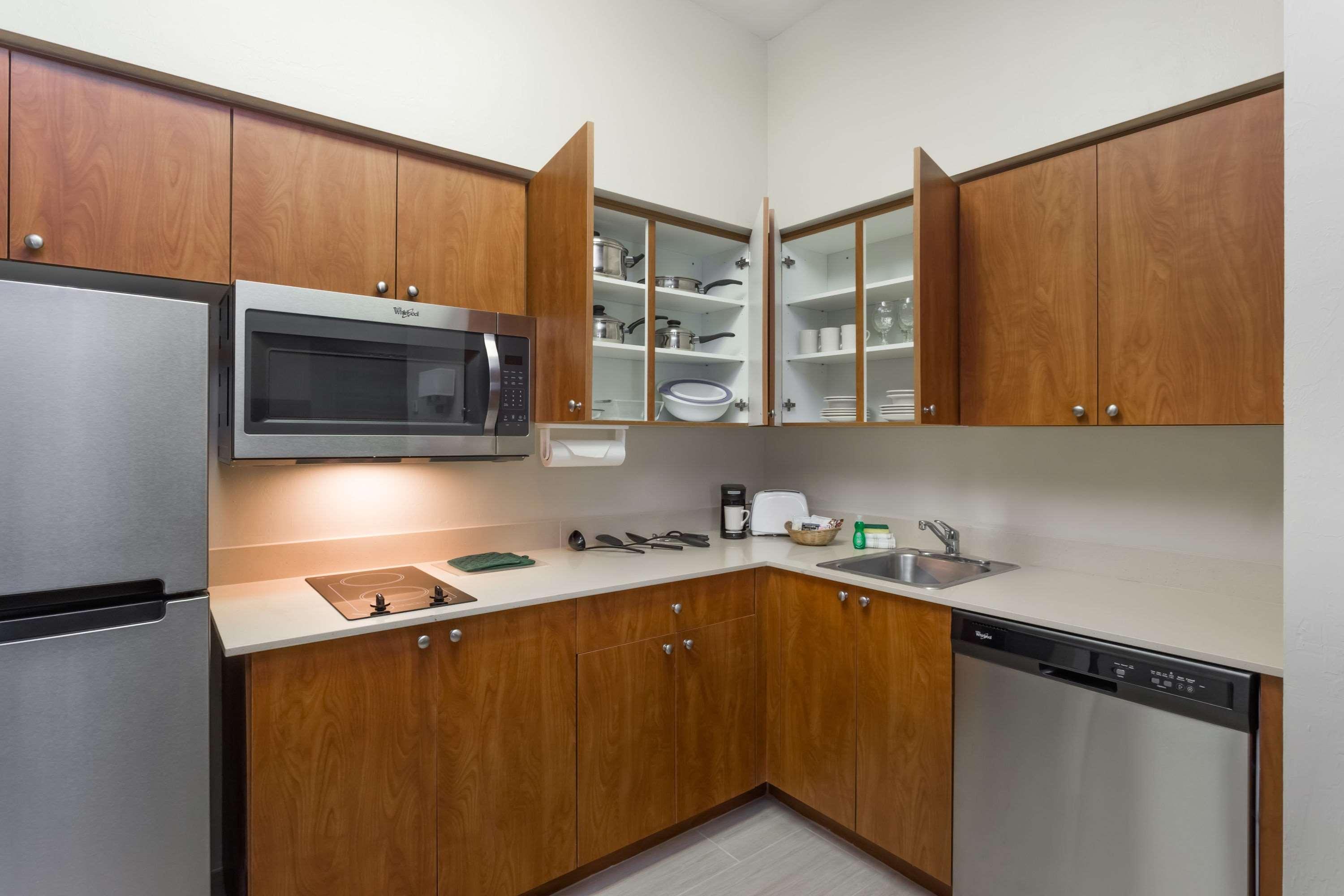 Hawthorn Extended Stay By Wyndham Naples Exterior photo
