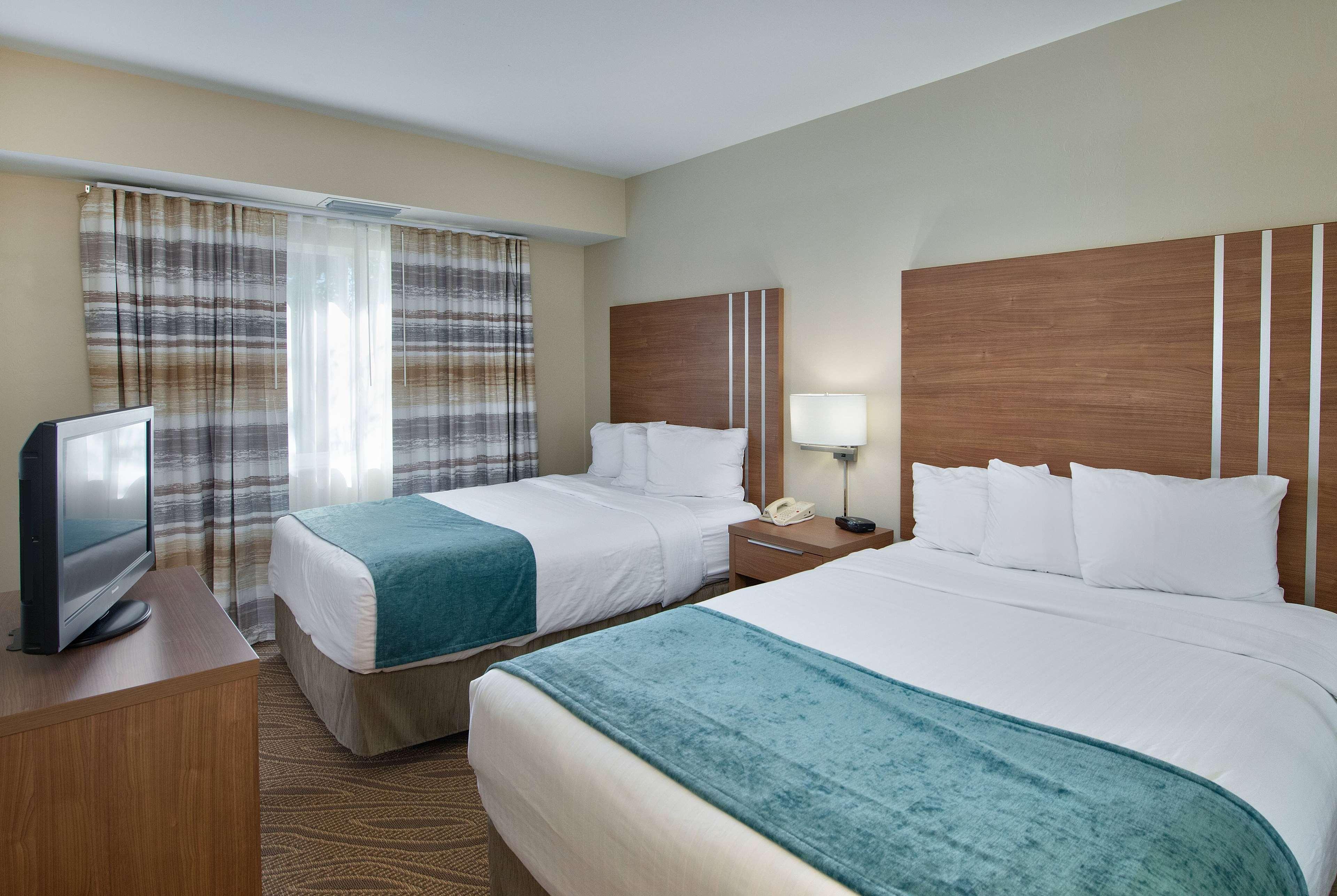 Hawthorn Extended Stay By Wyndham Naples Exterior photo