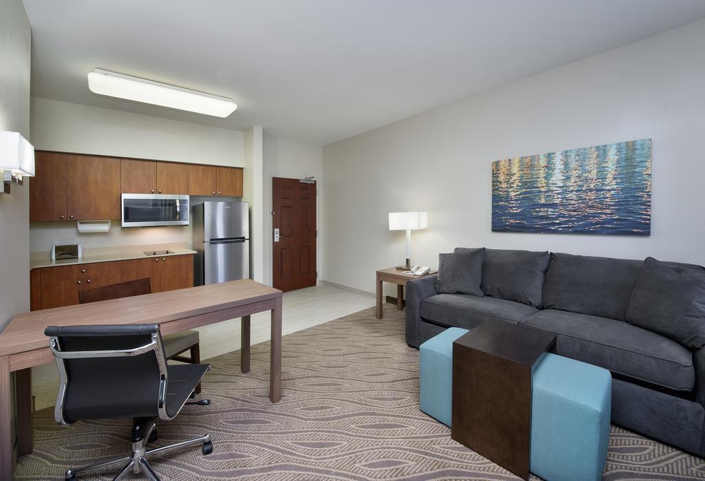 Hawthorn Extended Stay By Wyndham Naples Exterior photo