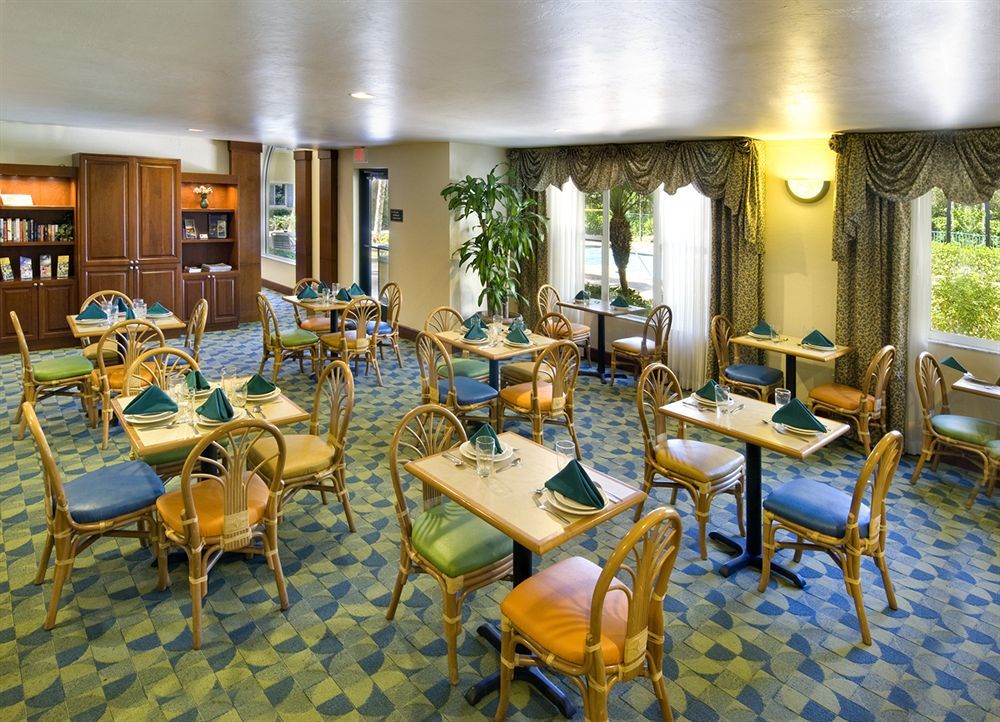 Hawthorn Extended Stay By Wyndham Naples Exterior photo