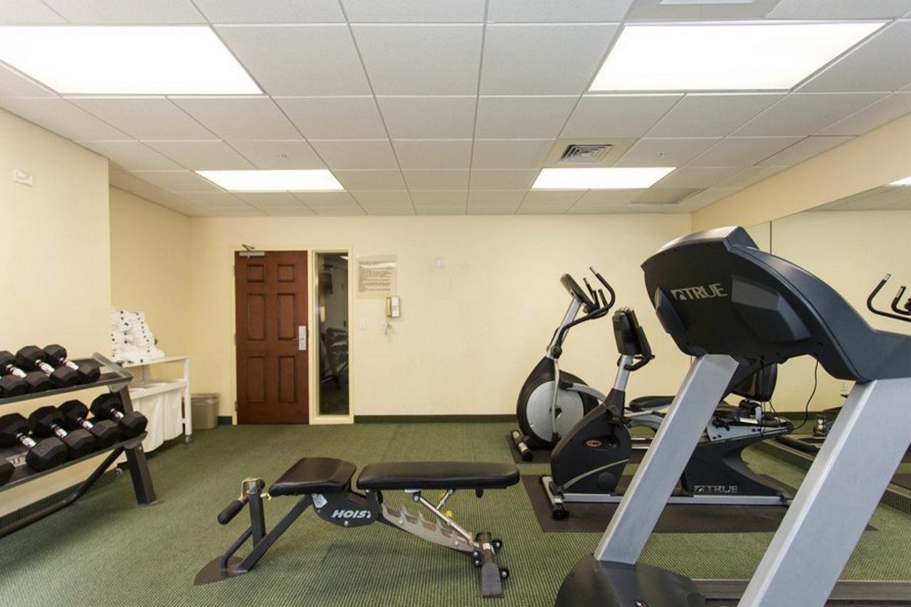 Hawthorn Extended Stay By Wyndham Naples Exterior photo