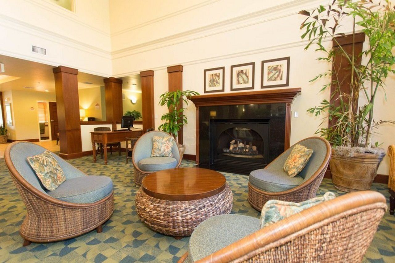 Hawthorn Extended Stay By Wyndham Naples Exterior photo