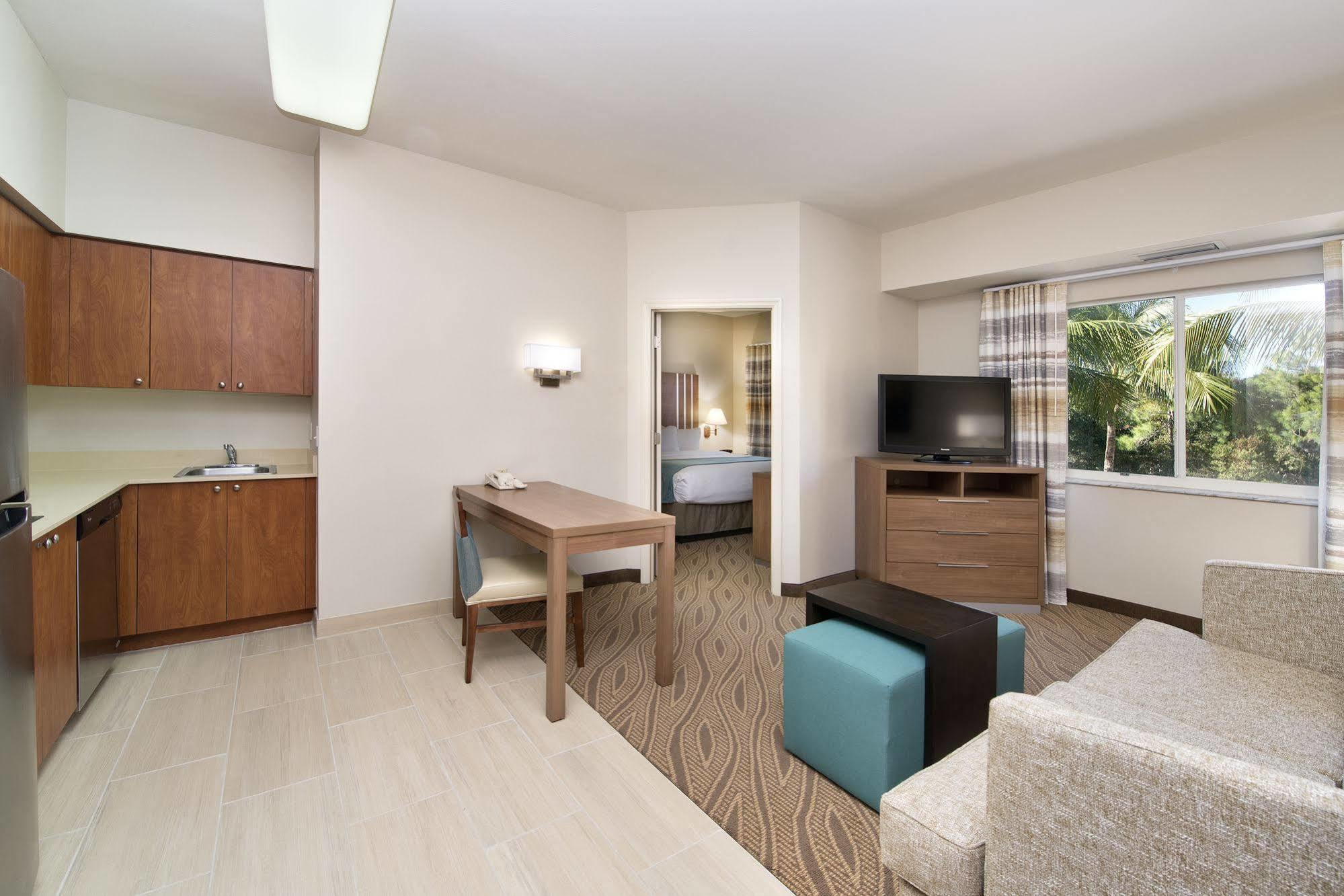 Hawthorn Extended Stay By Wyndham Naples Exterior photo