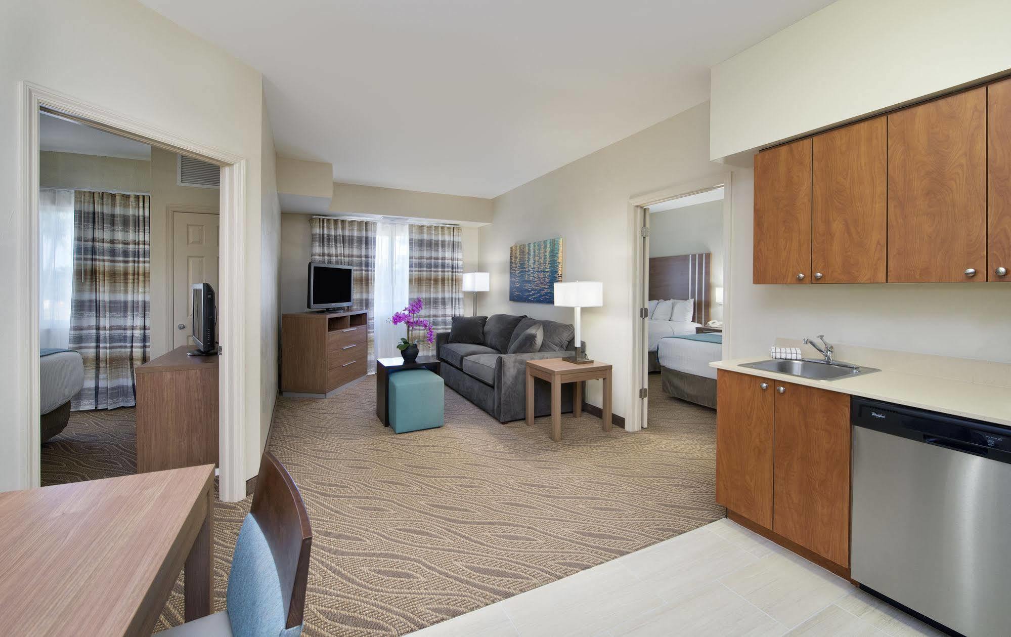Hawthorn Extended Stay By Wyndham Naples Exterior photo