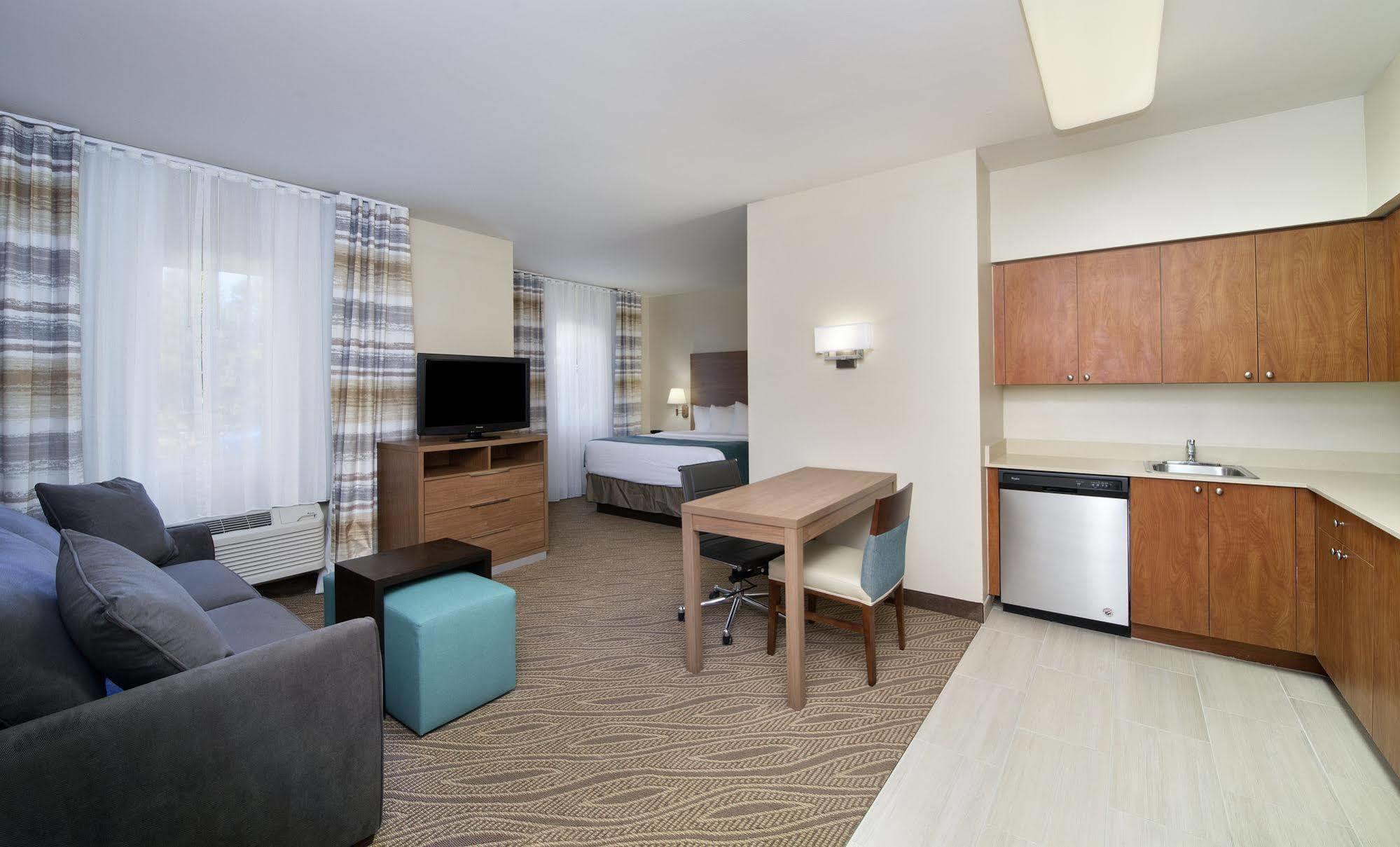 Hawthorn Extended Stay By Wyndham Naples Exterior photo